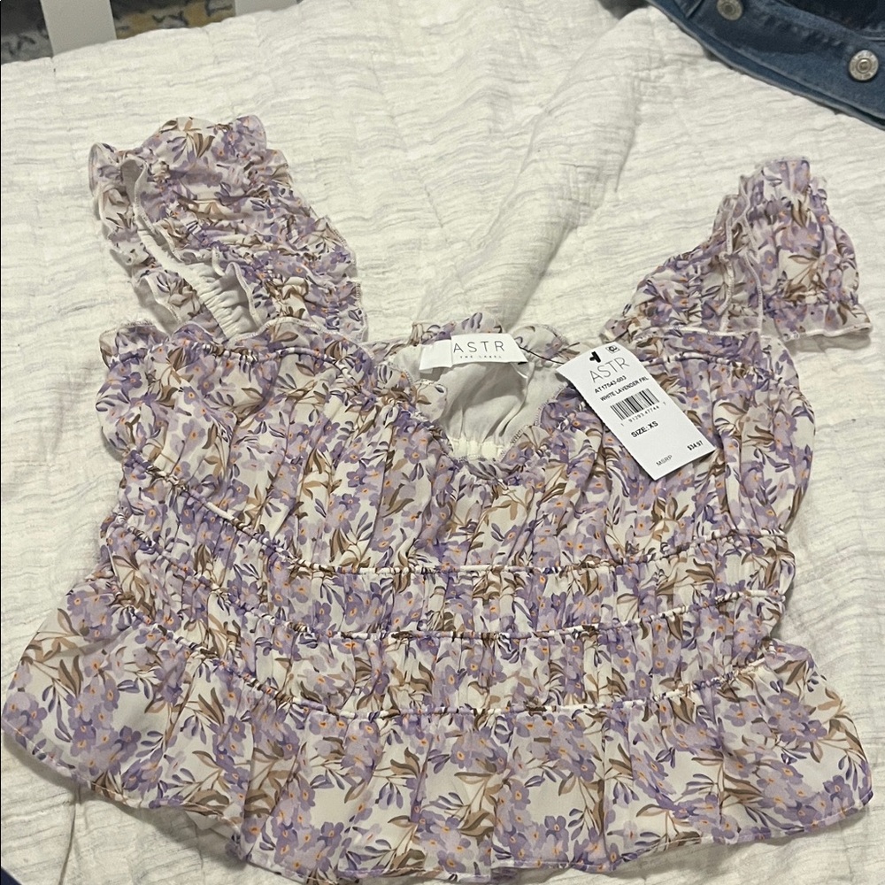 ASTR Floral Patterned Garment